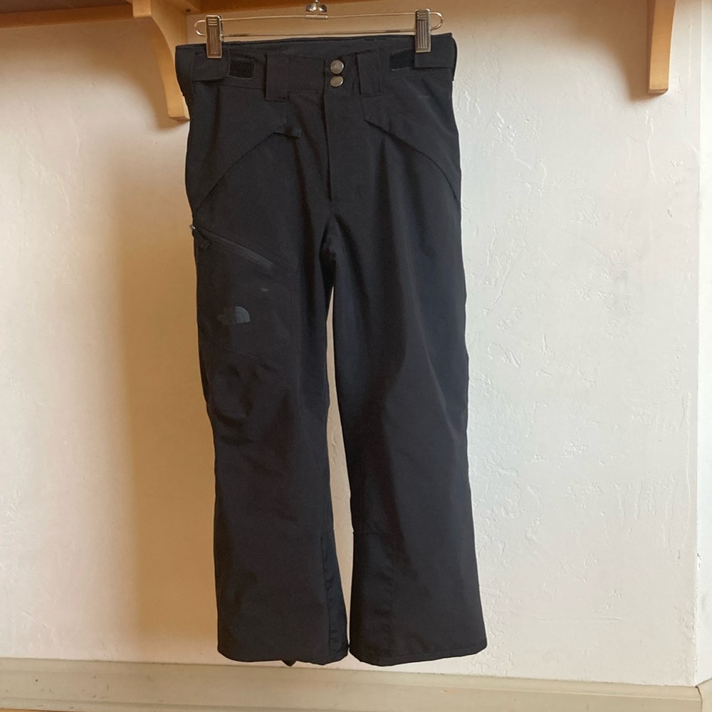 The North Face Hyvent Snow/Ski/Snow Board Pants. Size S (7-8) Black